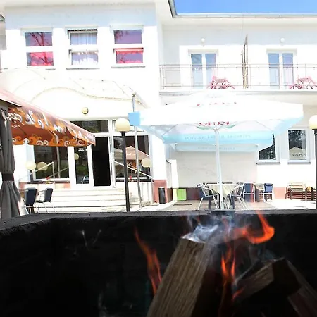 בית הארחה Penzion Senec