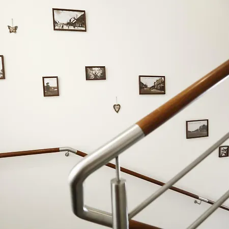 Penzion Senec בית הארחה סנץ