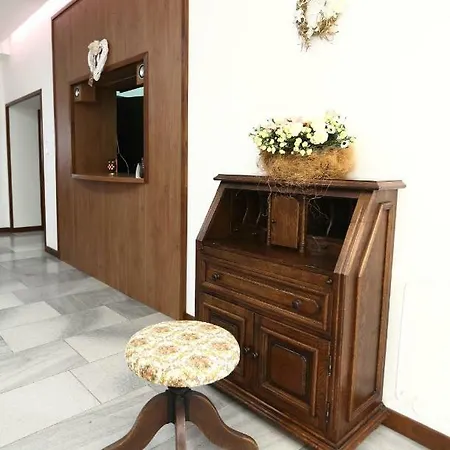 Penzion Senec בית הארחה